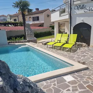  Apartment Marta