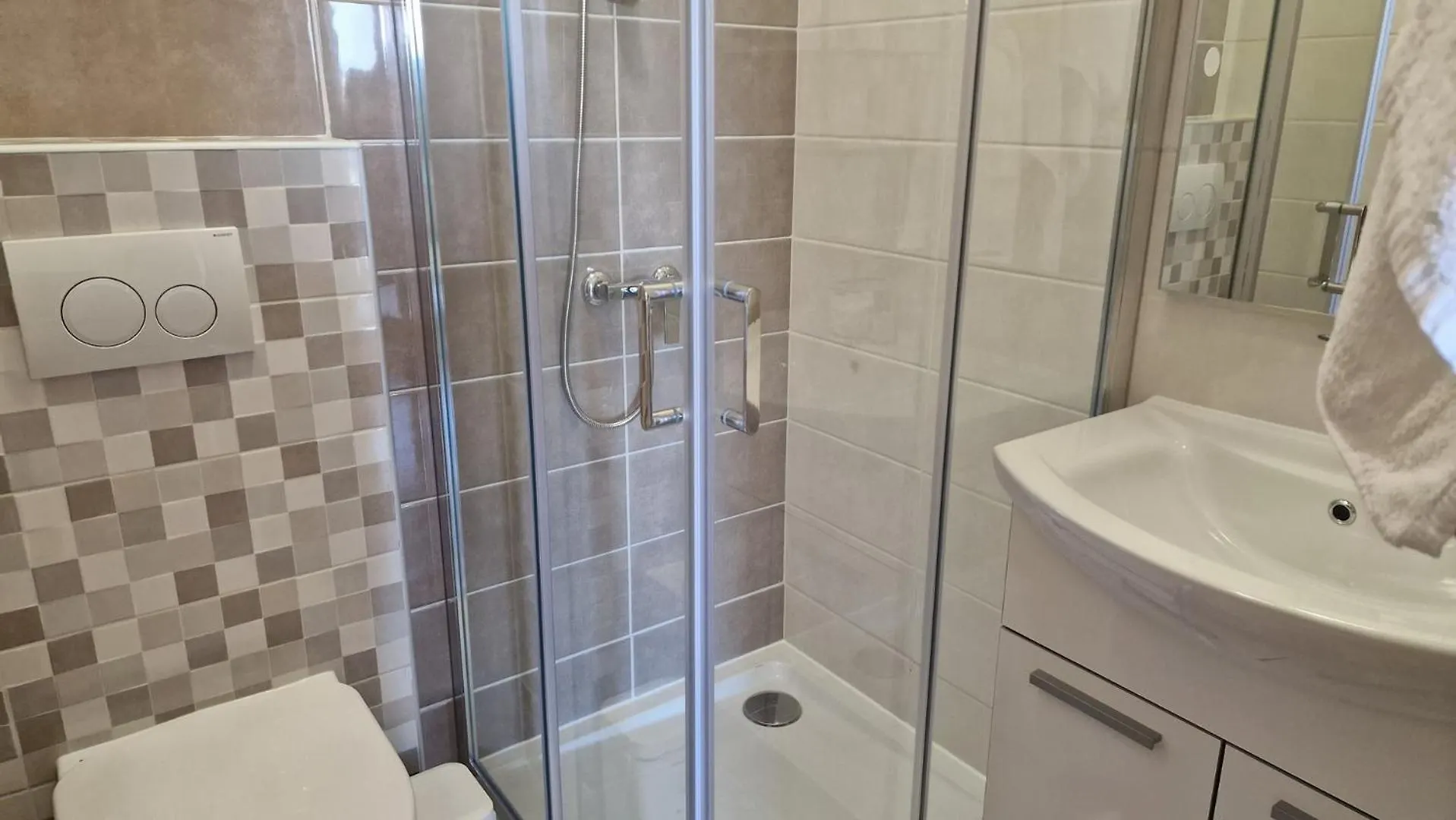 Rooms Vera Porat  Guest house