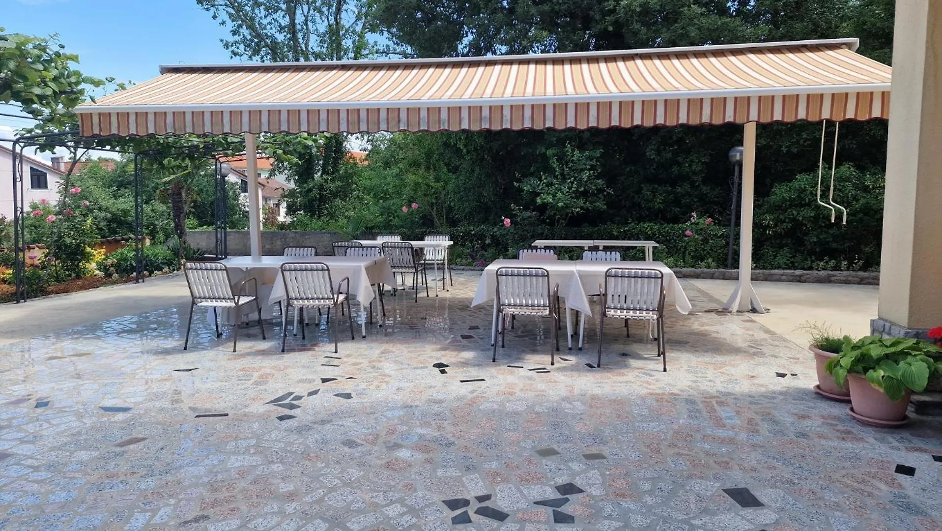 Rooms Vera Porat  Guest house Porat (Krk)